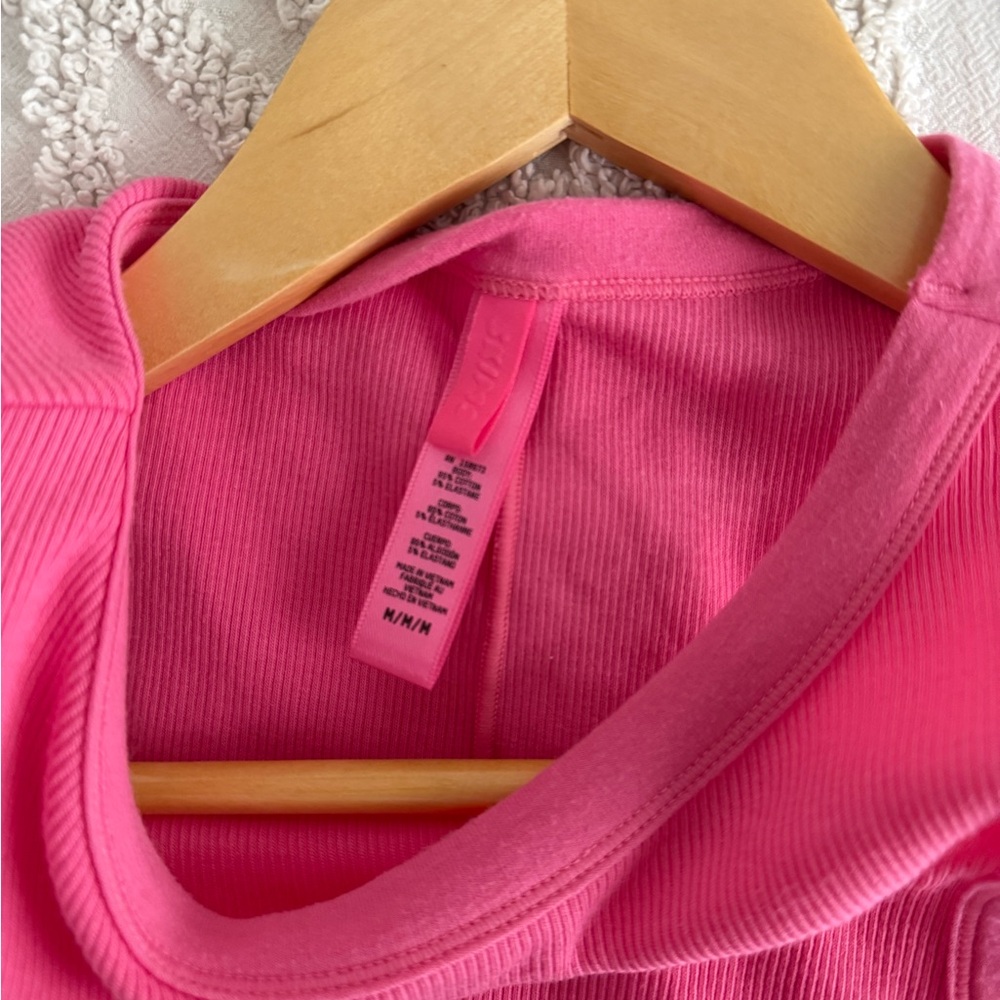SKIMS pink dress medium - Picture 3 of 4